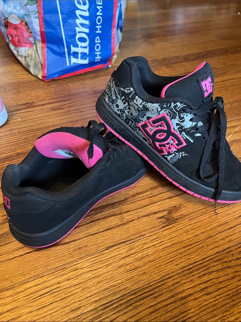 DC Women's Black & Hot Pink Skate Sneakers with Graphic Side